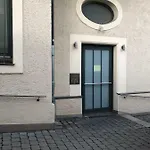 Munich Apartment Harras (Souterrain)